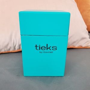 Tieks box